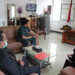 Rapat menggunakan video conference dengan Pengadilan Tinggi Pontianak